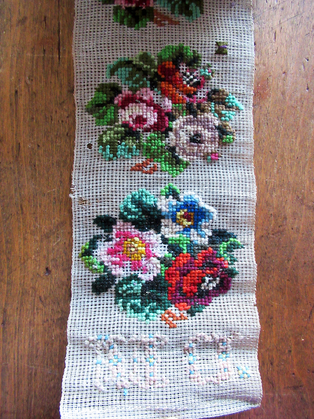 c1850 "Berlin Work" motif sampler 4-3/4 inches wide by 8-1/2 feet long - Image 2