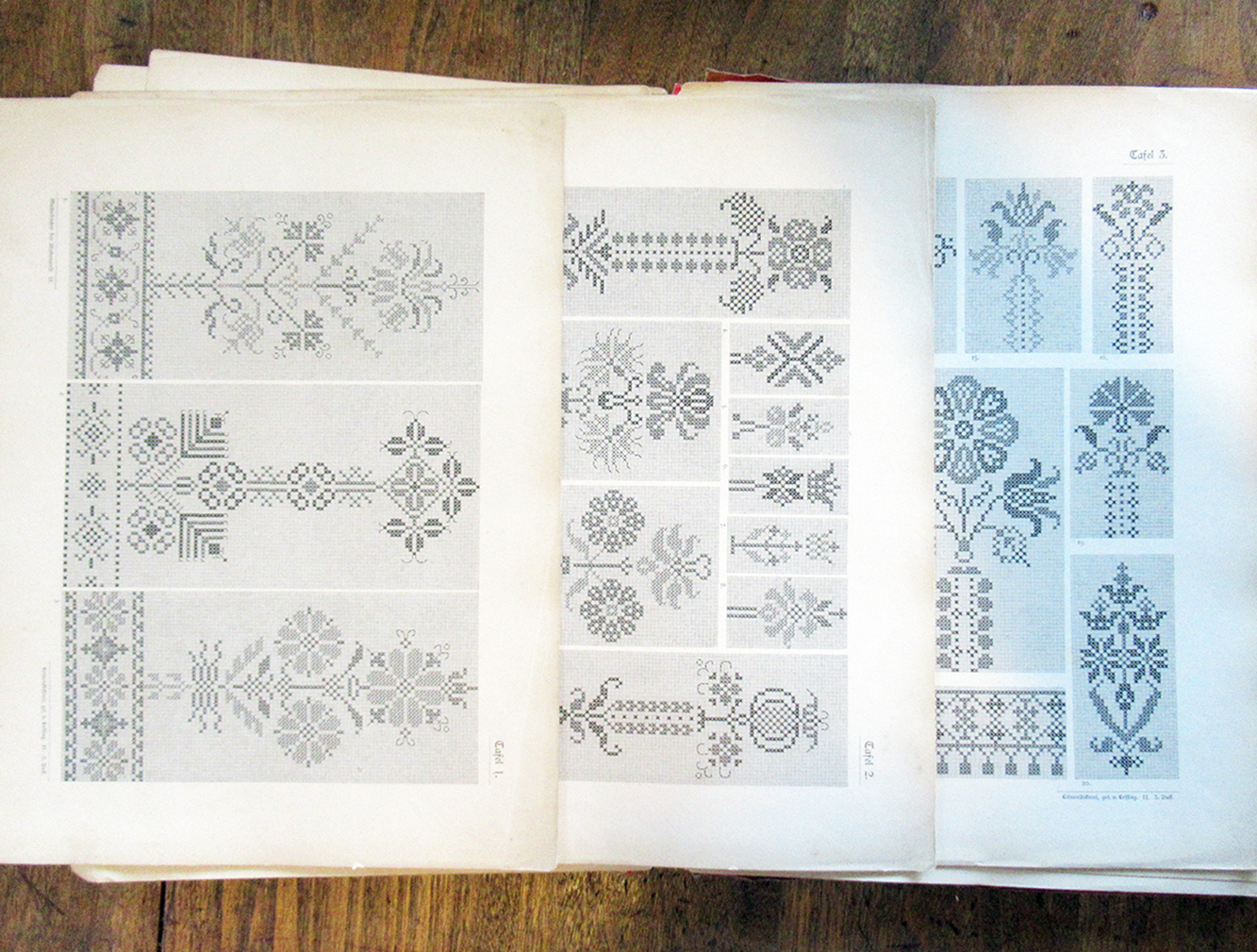 1881 Old German Embroidery Patterns 2nd portfolio by Julius Lessing antique original - Image 10