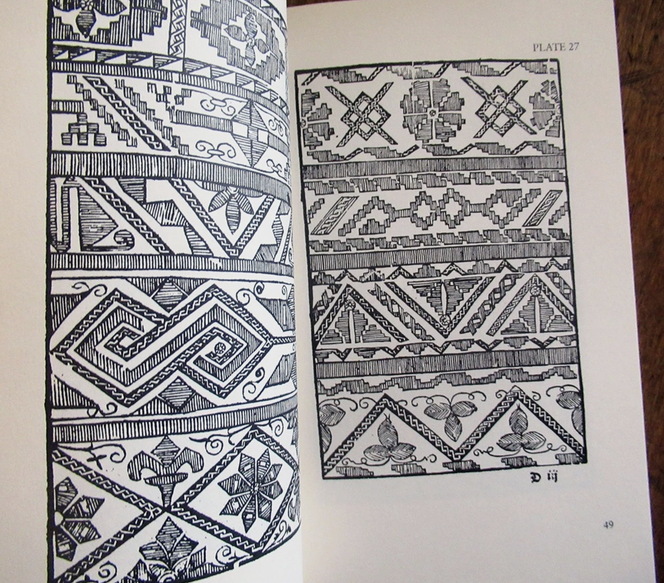 1994 German Renaissance Patterns for Embroidery 1568 repro from Curious Works - Image 4